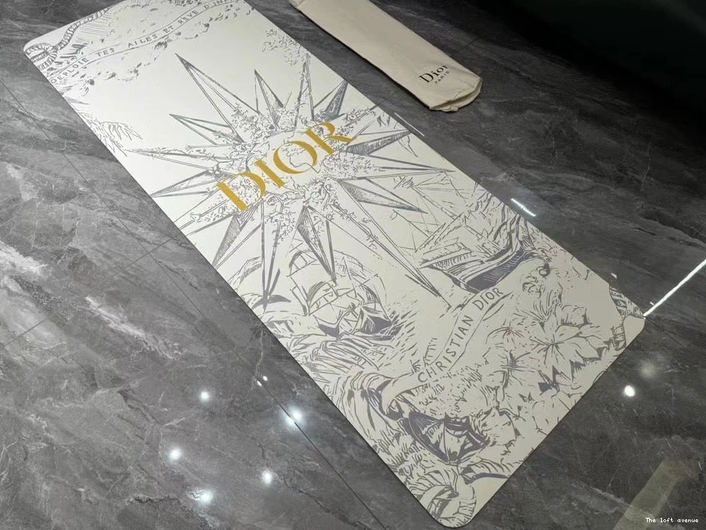 MAT YOGA CHRISTIAN 1.0 0807